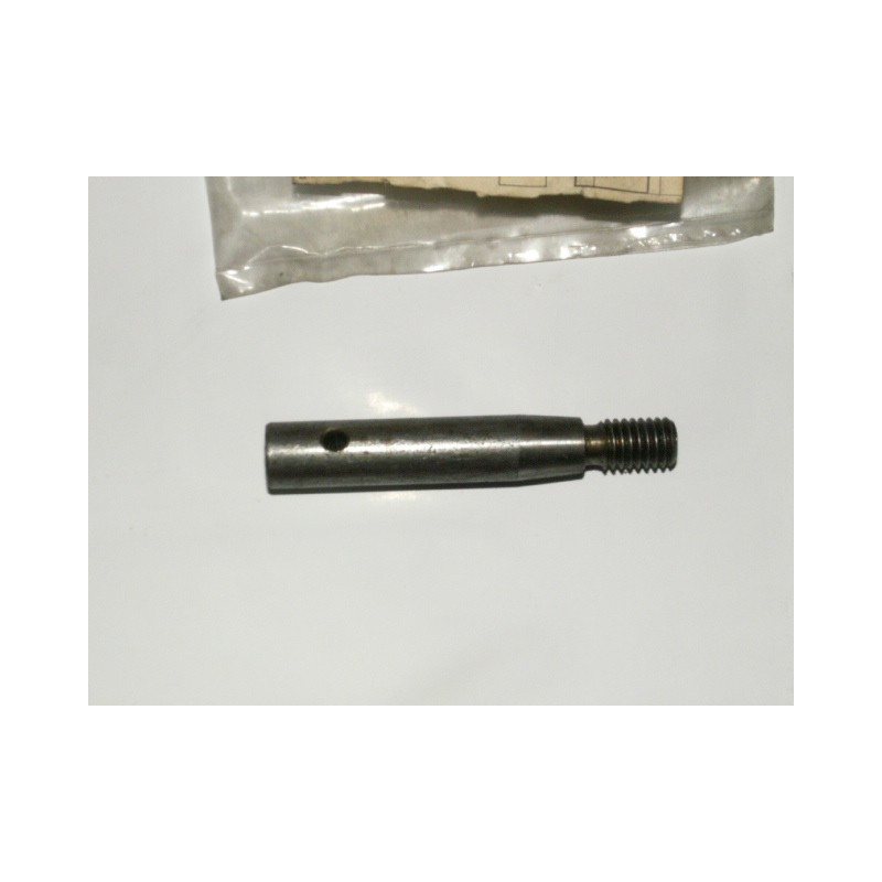 Oś supłacza IHC Case (668415R1)