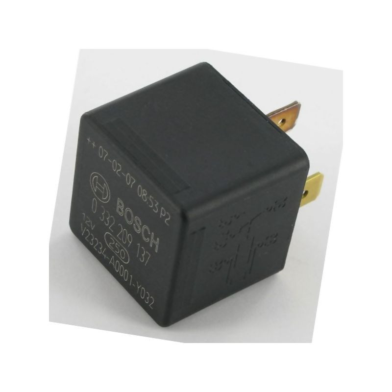 Relay without diode Case 1983394C2 Case IH 1983394C2