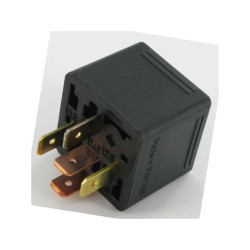 Relay without diode Case 1983394C2 Case IH 1983394C2
