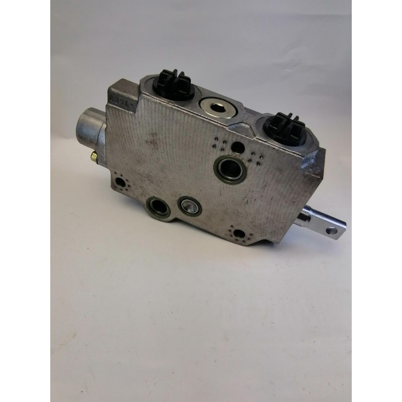 Sekcja rozdzielacza hydrauliki Bosch 0521610078