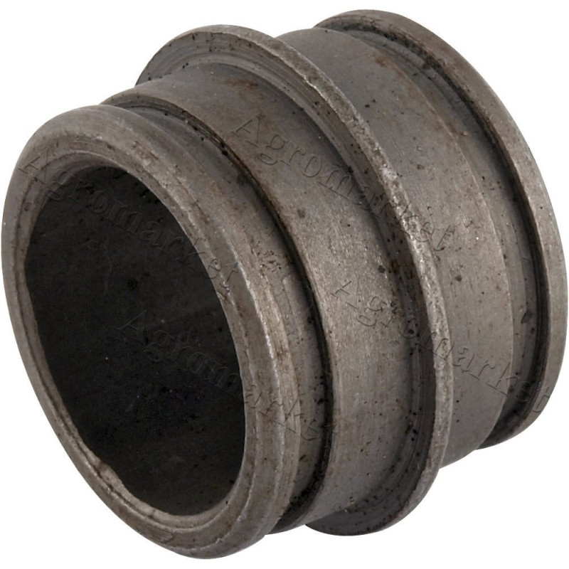Tulejka łącząca pompę hydrauliczną C-385