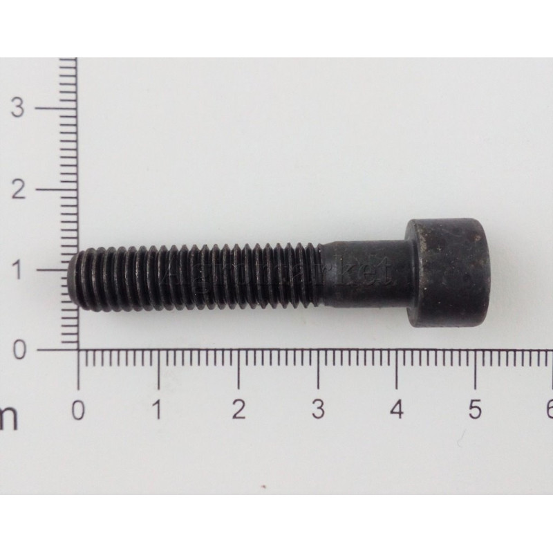 Ciągnik Deutz Fahr 0.900.0882.1 Śruba M8 x 40