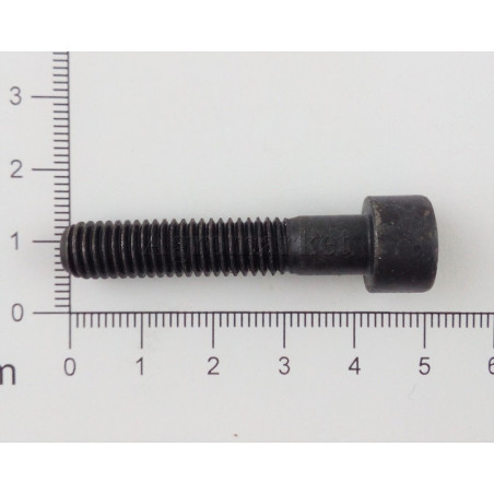 Ciągnik Deutz Fahr 0.900.0882.1 Śruba M8 x 40