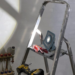Lampa robocza Nova R