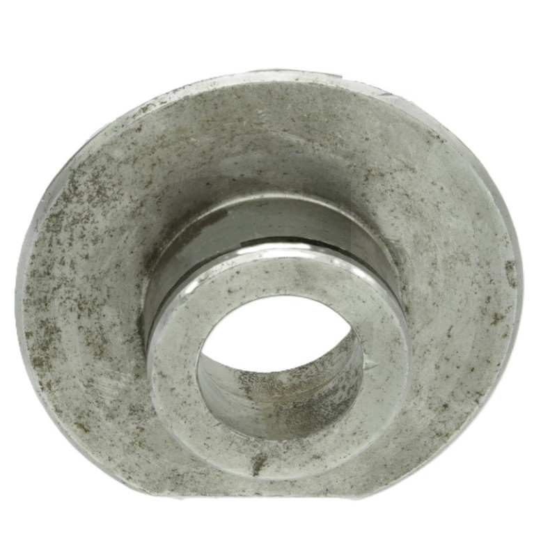 (2) Gniazdo dolne sworznia zaczepu 31 mm