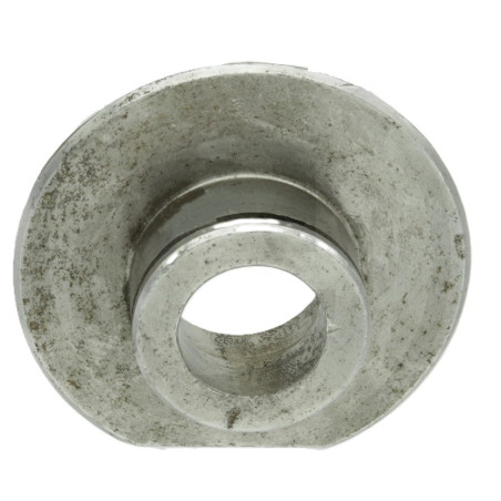 (2) Gniazdo dolne sworznia zaczepu 31 mm