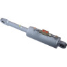 Siłownik hydrauliczny z zaworem